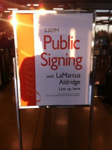 Public signing with Lamarcus Aldridge